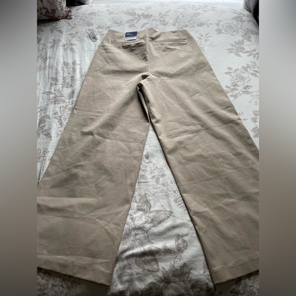 NWT Old Navy High Rise Pull On Pixie Wide Leg Pants Large Mocha Taffy Office - Picture 4 of 12